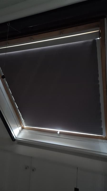 Avosdim Isolerend Dakraam Rolgordijn – Compatibel Met Velux 8 / 808 / U08 – Wit
