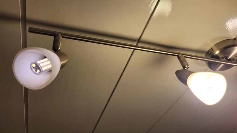 LightMe LM85225 LED EEK A++ (A++ -E) G4 Stiftsockel 1.5W = 19W Warmweiß ( X L) 10mm X 37mm 1St, 1 Stück (1er Pack
