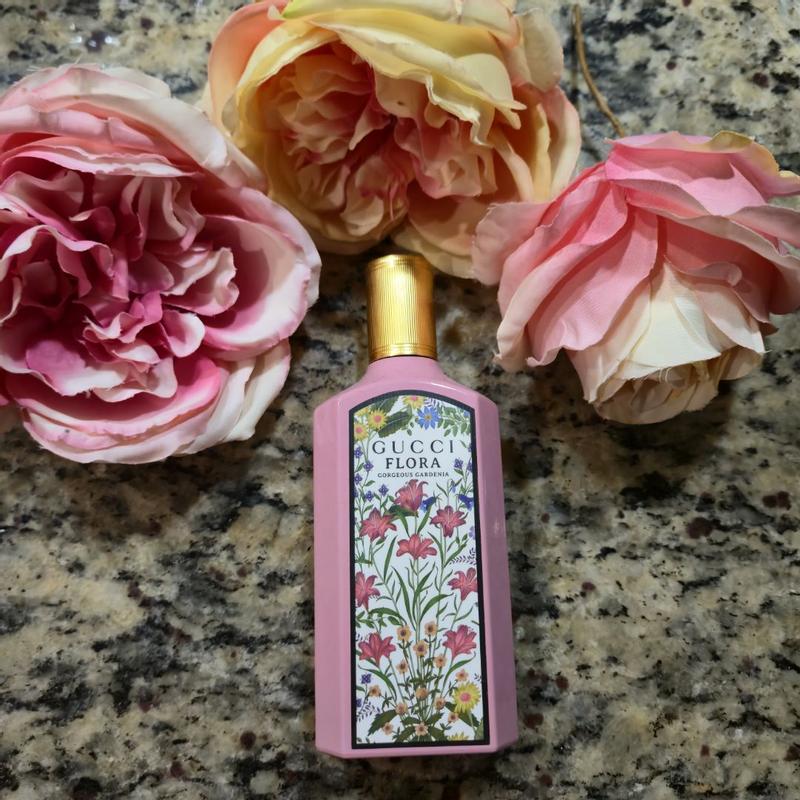 Gucci Flora Gorgeous Gardenia Eau de Parfum 50ml Gift Set