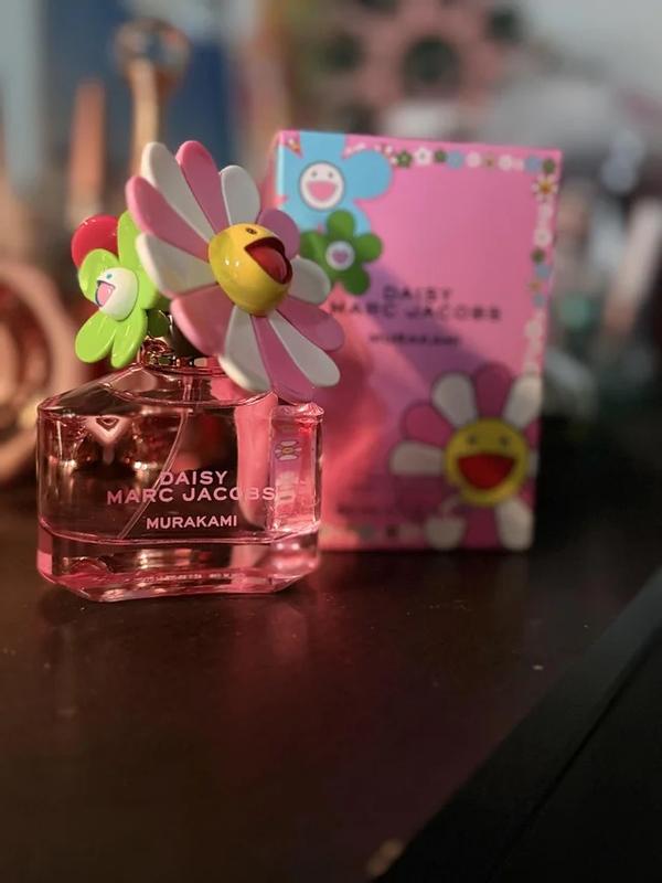 Marc Jacobs Daisy Murakami Pink Eau de Parfum 50ml | LOOKFANTASTIC
