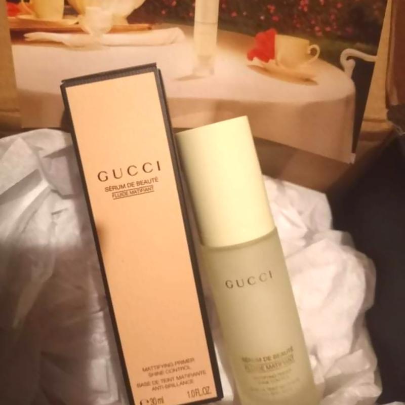 Gucci Serum De Beaute hot