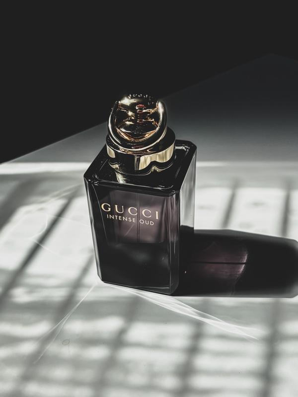 GUCCI INTENSE OUD 90ml オードパルファム Intense Oud Eau de Parfum with Black Pepper, Oud and