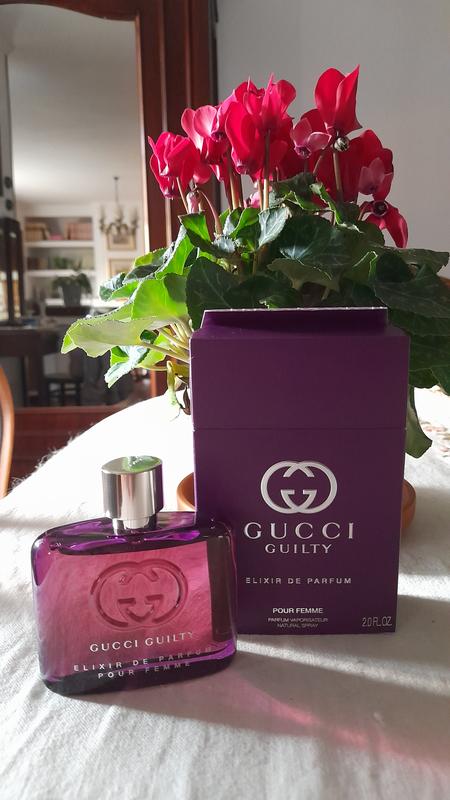 Gucci Guilty Pour Femme estratto profumato da donna notino