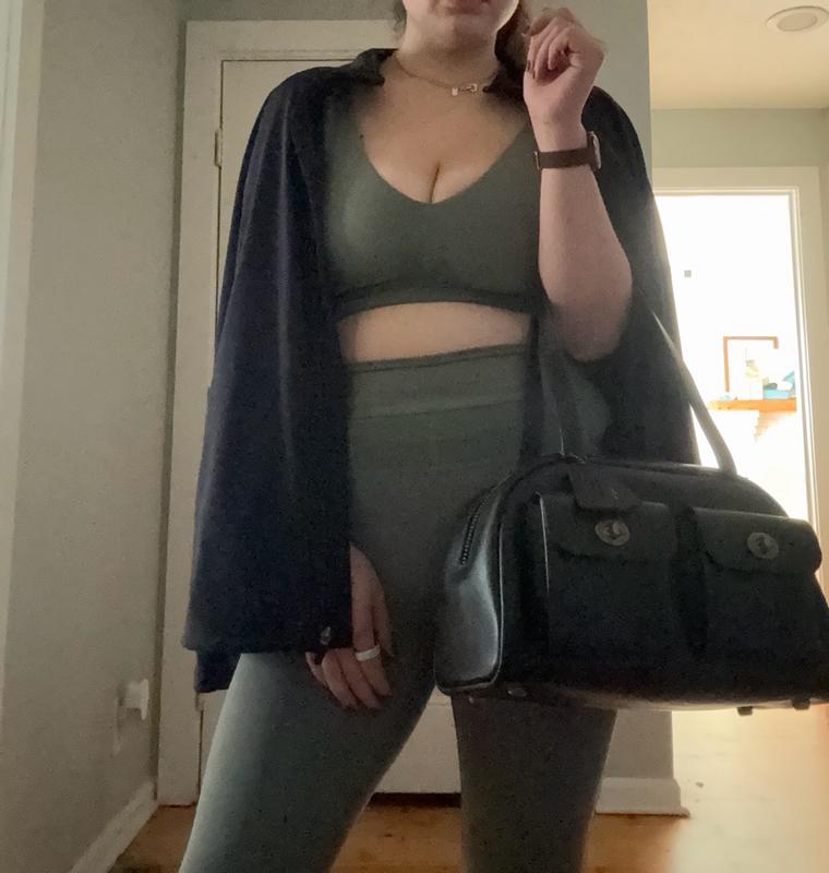 Review Thumbnail Image 0 368947217