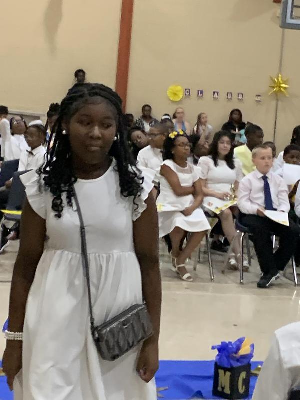 Review Thumbnail Image 0 348804407