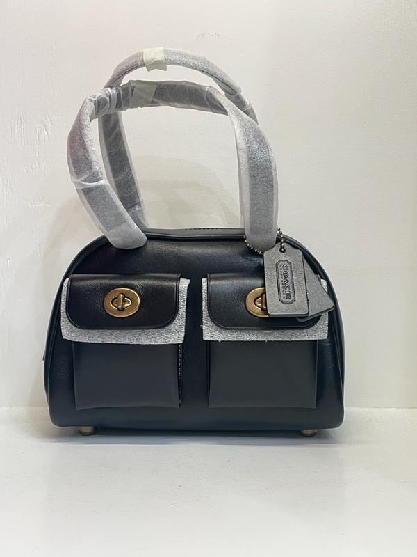 Review Thumbnail Image 0 368882339