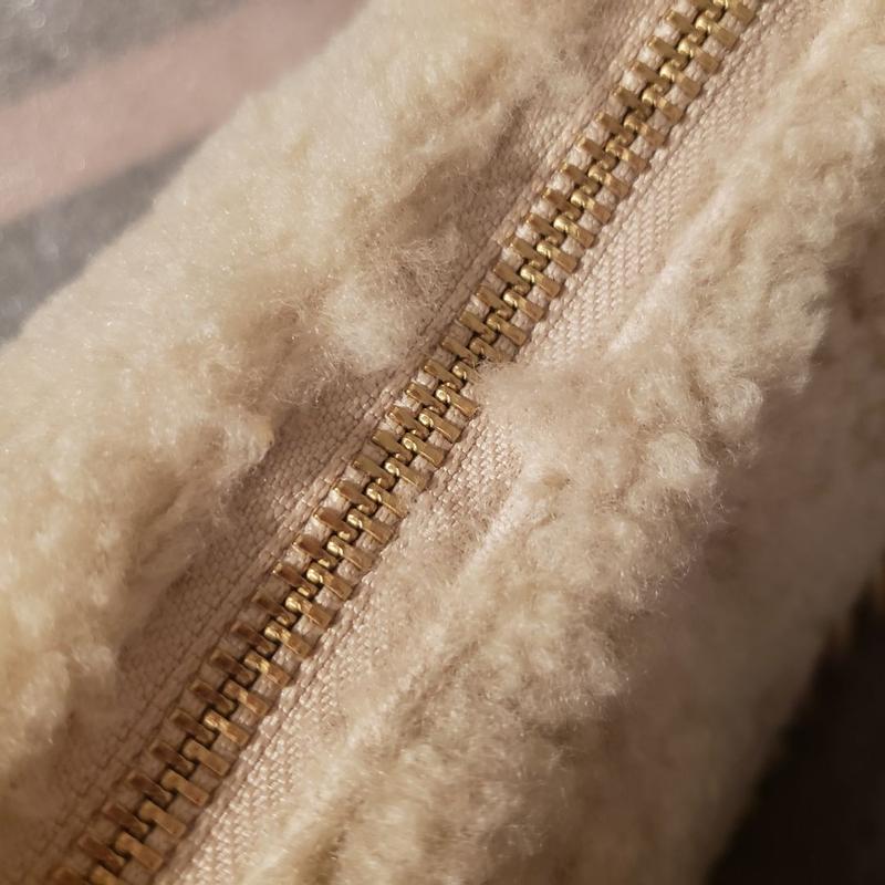 Review Thumbnail Image 0 373473242