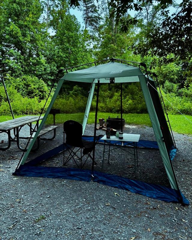 Coleman Skylodge 10 x 10 Instant Screenhouse - Hike & Camp