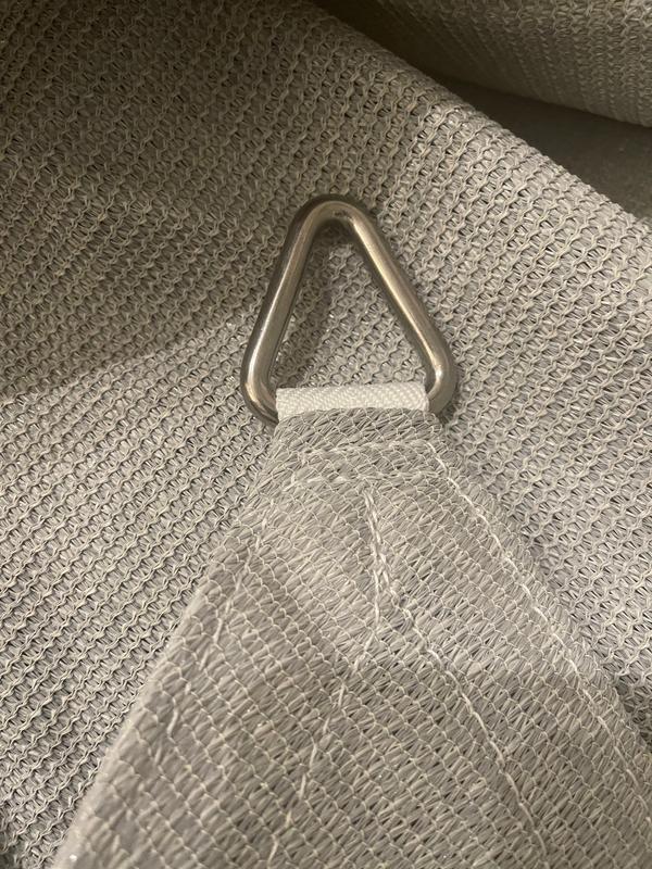 Strong reinforced D rings.