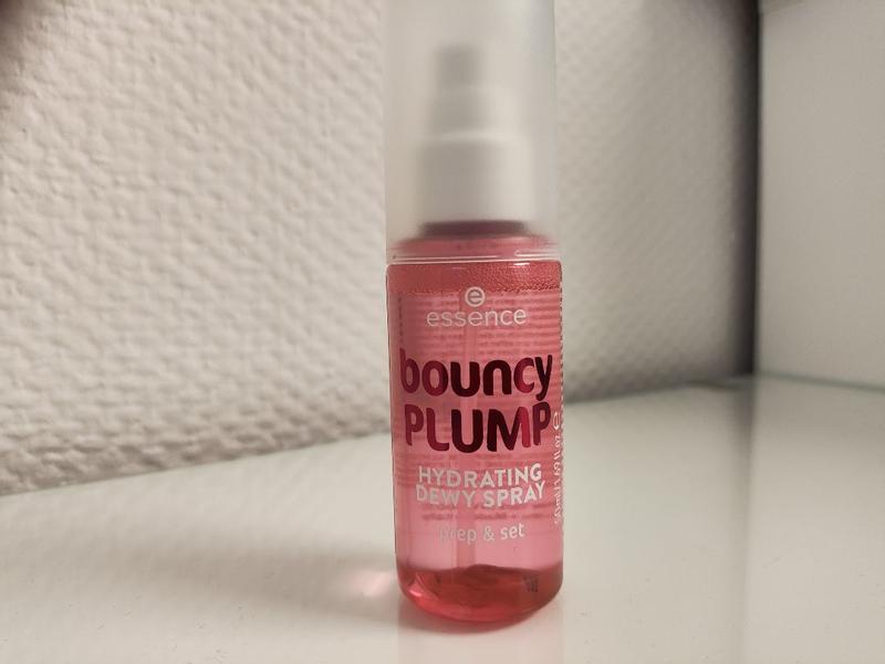 Відкрийте для себе essence баунсі ПЛАМП Зволожувальний спрей онлайн