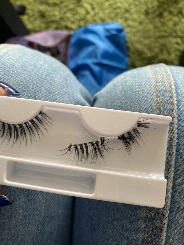 Buy essence Light as a feather 3D faux mink lashes All about light online