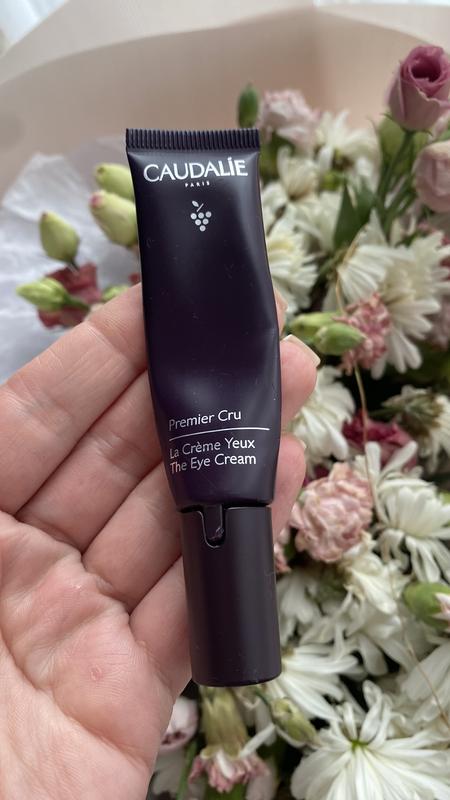 Deep Hydration and Visible Skin Renewal
