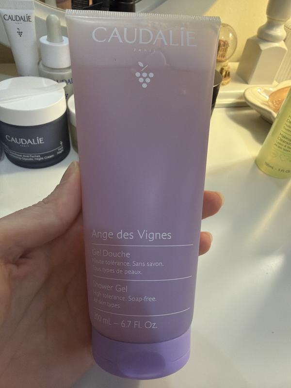"Beleza que vem da videira. Eficaz, natural e ecológico."  - Mathilde Thomas