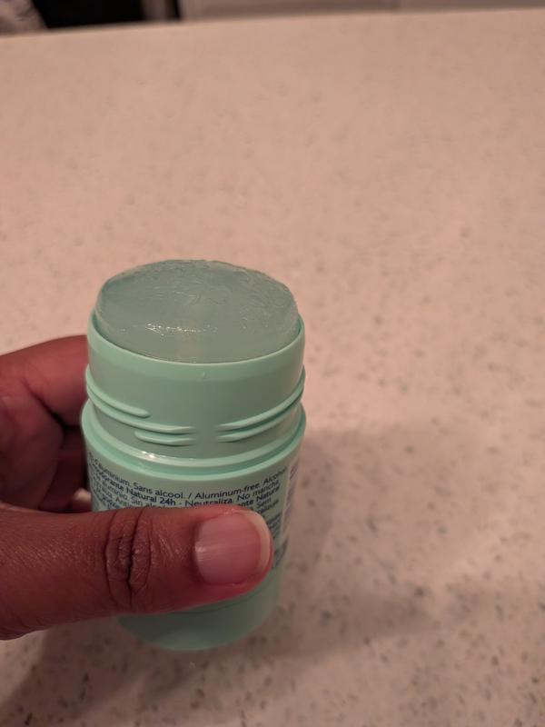 Smells like menthol, not for me.