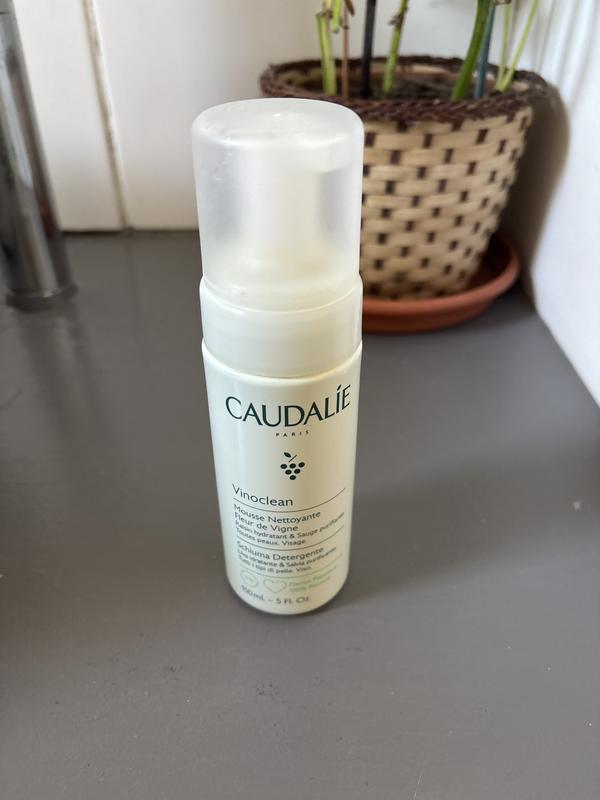 Nettoyage doux et peau fraîche au quotidien