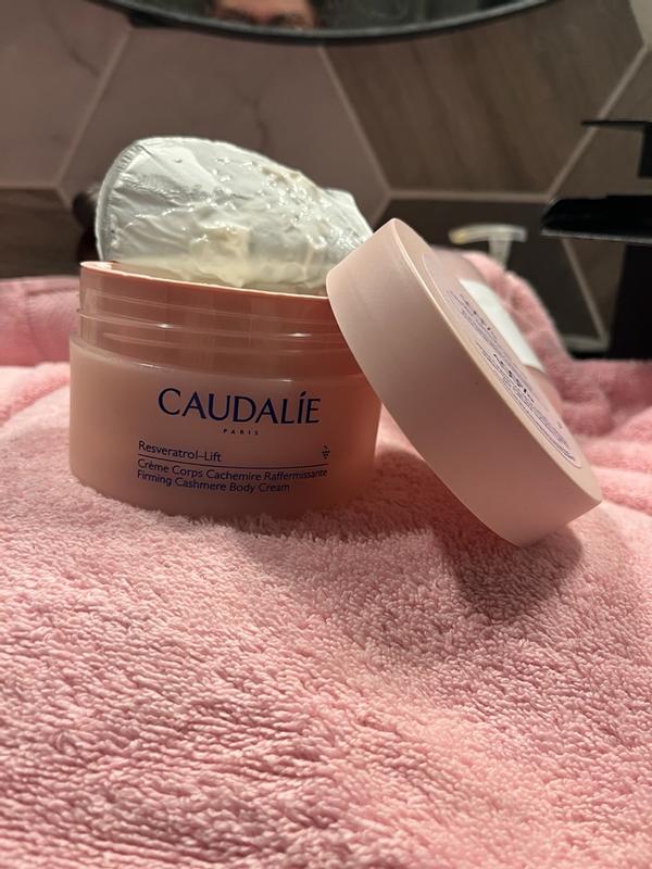 Crème douce mais compliqué à faire pénétrer