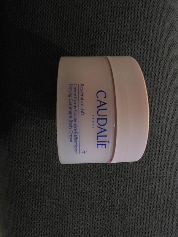 Creme legere mais odeur trop forte et pas de résultats sur la cellulite