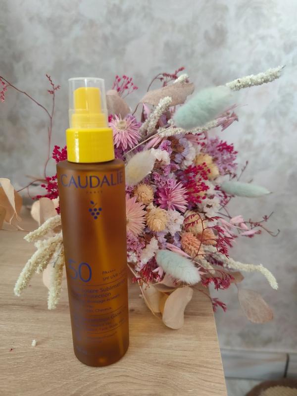 Pratique, facile à appliquer et elle sent divineme