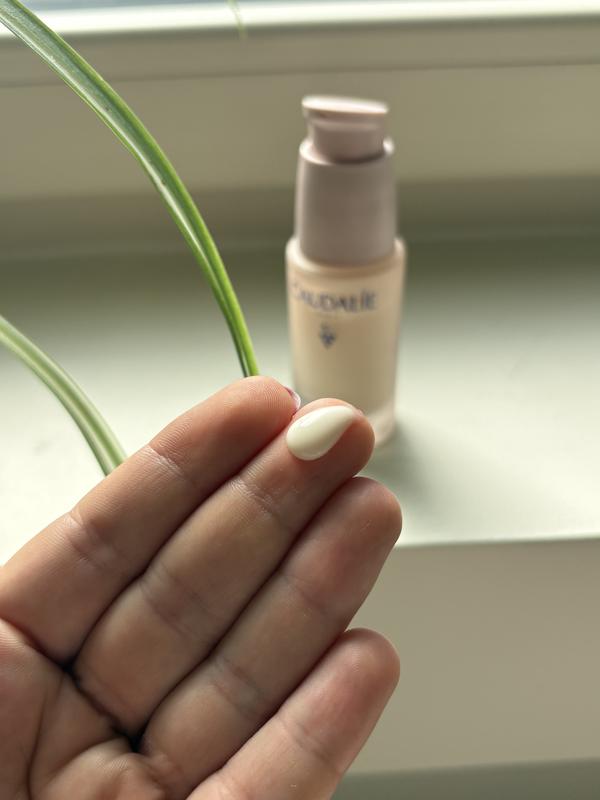 Sérum liftant Resveratrol-Lift, super texture et effet liftant rapide