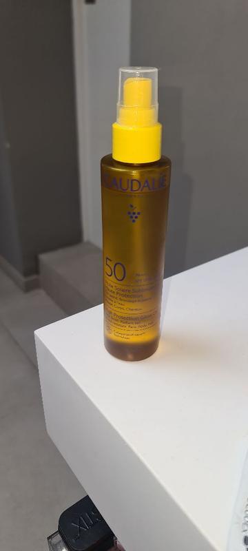 Joli packaging de qualité. Odeur à tomber mais fin