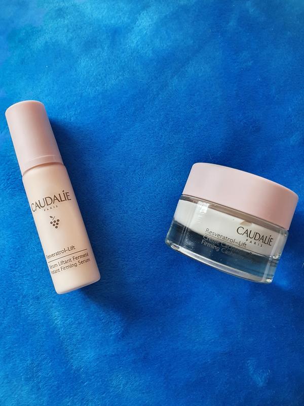 Pour lisser l'ovale du visage et corriger les rides