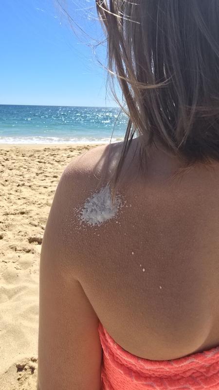 É um protetor de alta proteção que combina a prat