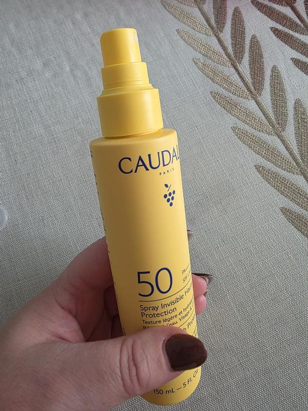 Spray con SPF50,hidratante y que cuida nuestra pie