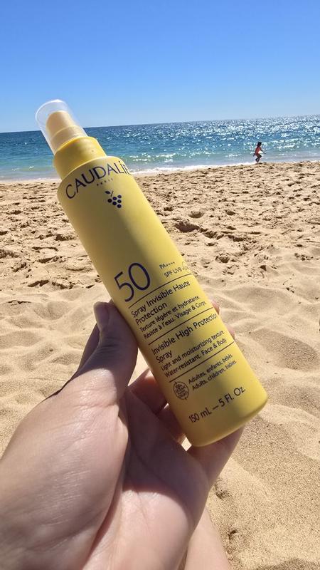 É um protetor de alta proteção que combina a prat