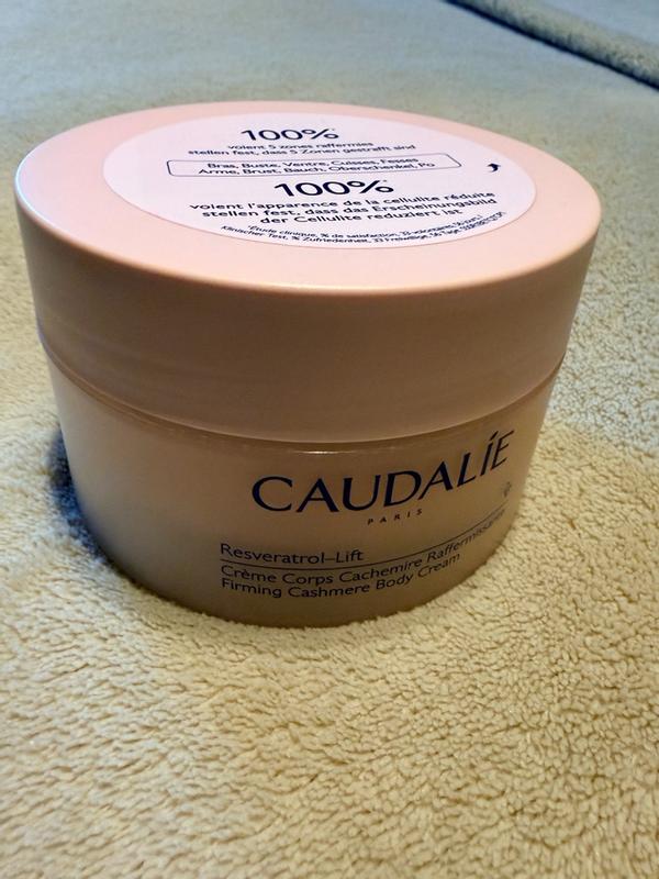 Een aangename smeerbare ,voedzame crème.