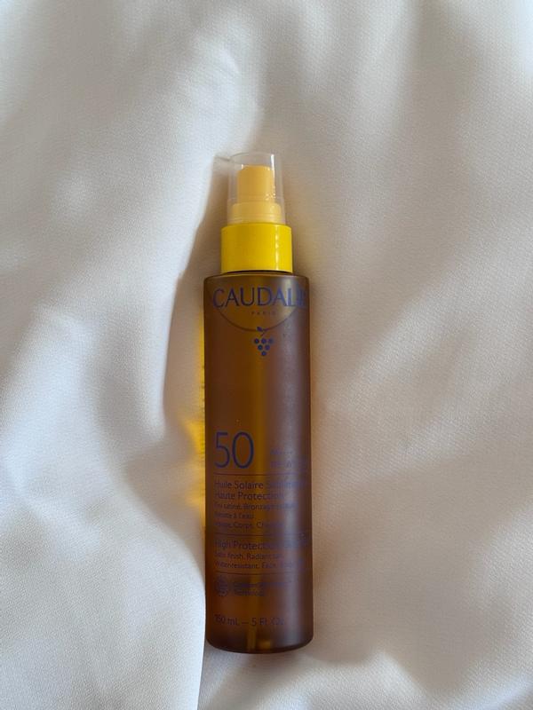 Protéger sa peau tout en la sublimant.