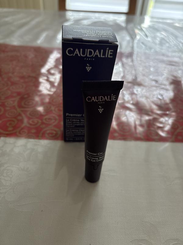 Une bonne crème contour des yeux