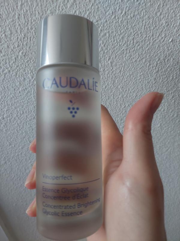 This Emulsion May Cause Irritation or Burns on the Eyelids