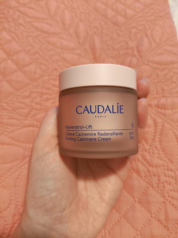 Feels amazing on my skin at