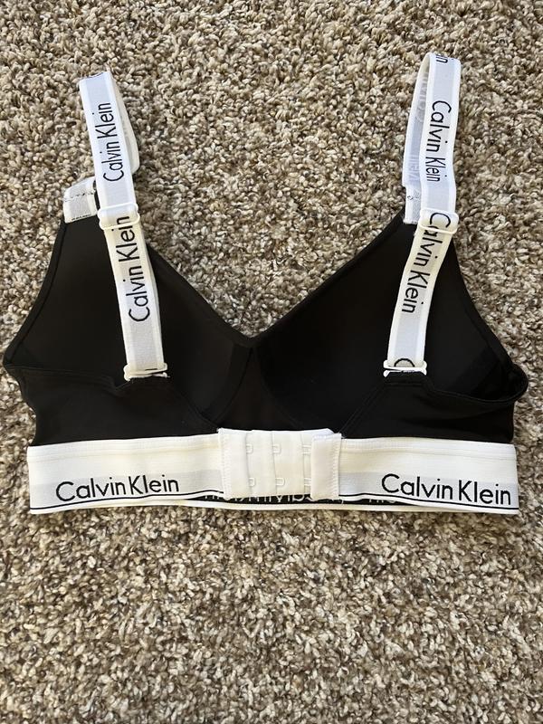Invisibles Lightly Lined Bralette - CALVIN KLEIN - Smith & Caughey's -  Smith & Caughey's