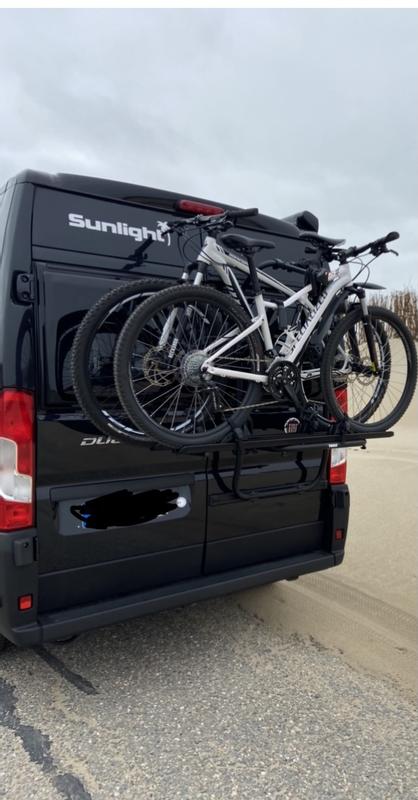 Thule Elite Van XT Heck-Fahrradträger bei Camping Wagner