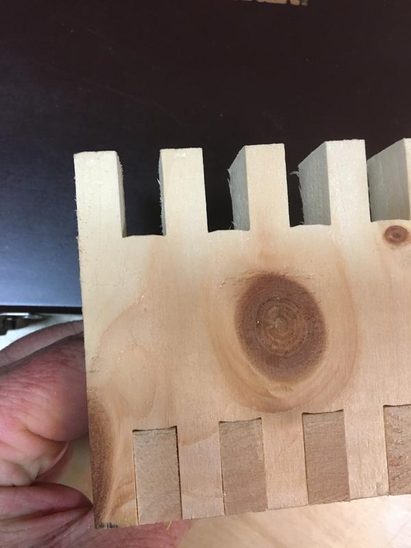 Rounded dados, cuts not flat as advertised.