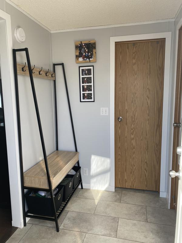 Small entrance area - this fits perfectly