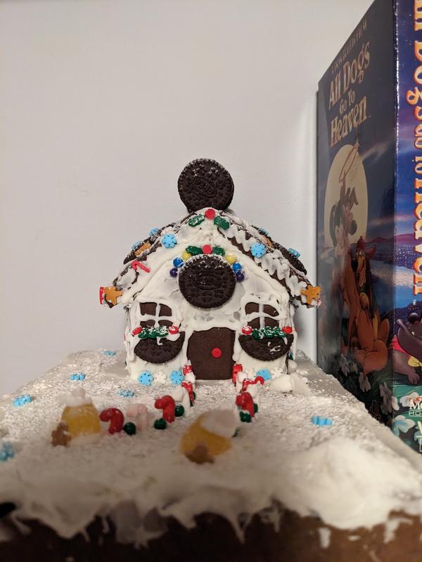 The Mini Oreo Holiday cookie house