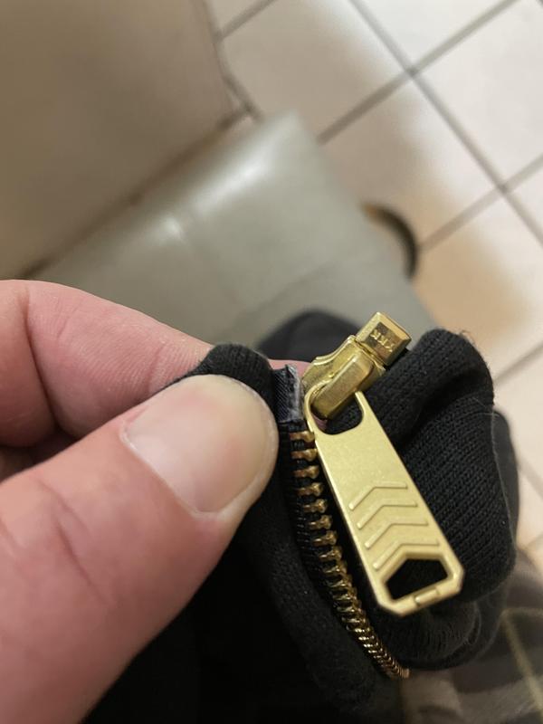 Be great if the zipper wasn’t broke out of the package
