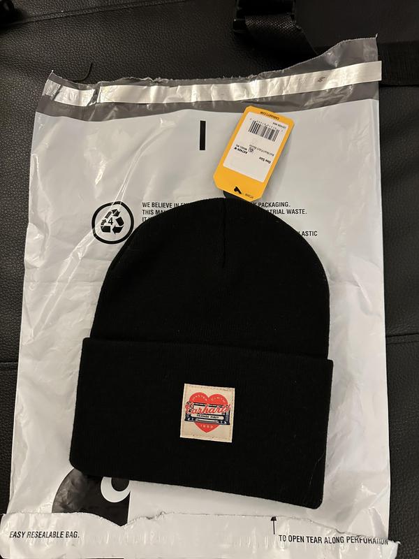 The picture on the website is pretty accurate