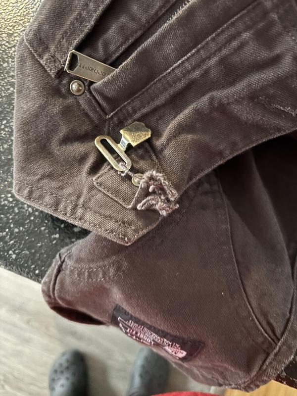 Less than a month of wear and the tab on the chest is already ripped off. Sickening, money wasted