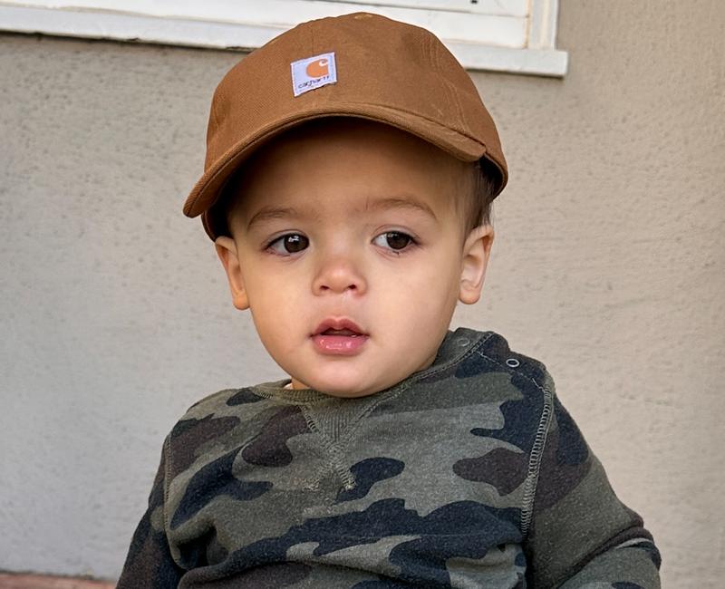 Ezra Lee 1yo taking after his grandpa.