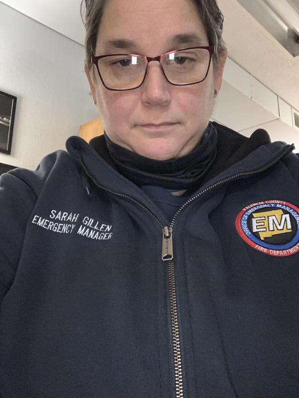 Love this jacket for a Department Jacket. Just enough insulation for cold brisk mornings in NM.