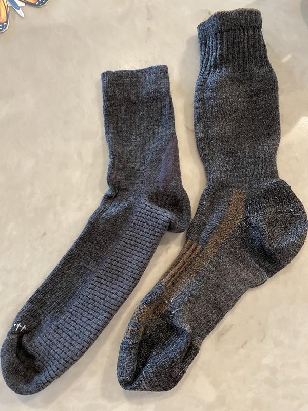 XL on left - L on right