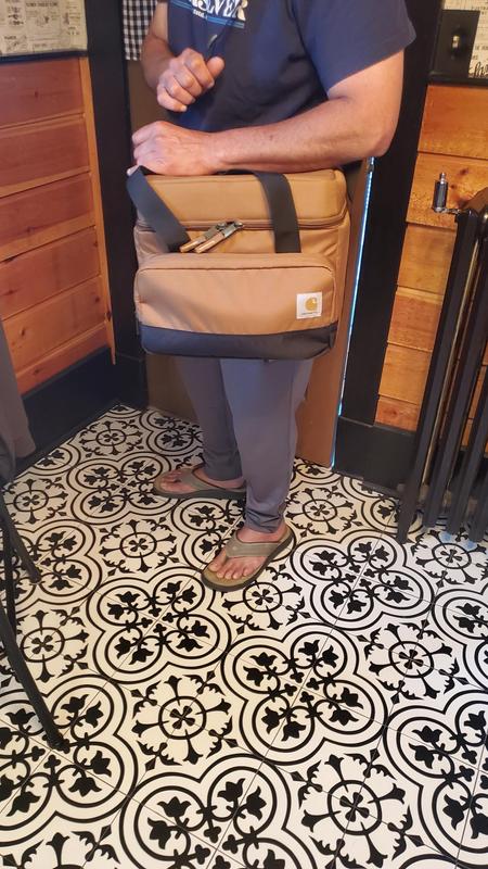 Carhartt 18 can cooler