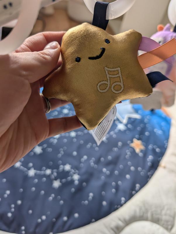 Review Thumbnail Image 0 368323162