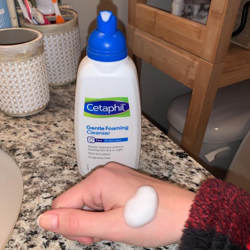 Gentle store foaming cleanser