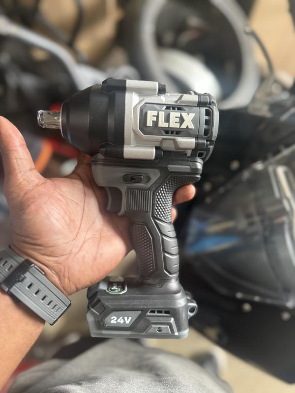 1/2” MID-TORQUE IMPACT WRENCH STACKED LITHIUM KIT FLEX (FX1451-1F)
