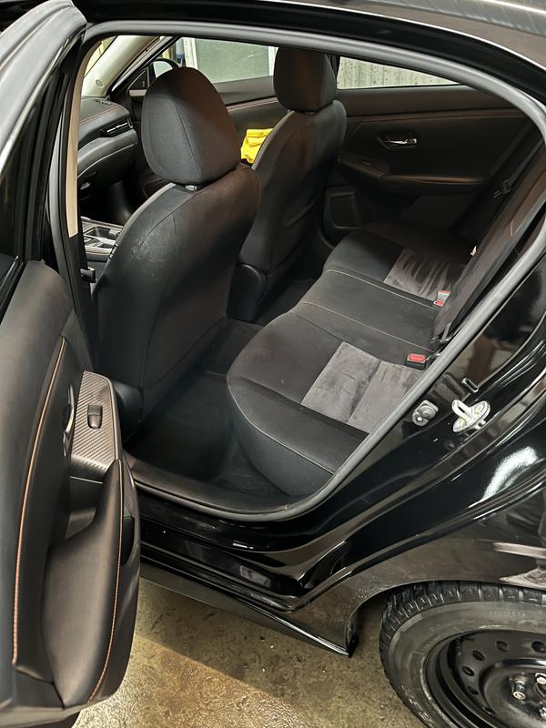 1.6 GALLON WET/DRY VACUUM (Tool Only) by FLEX