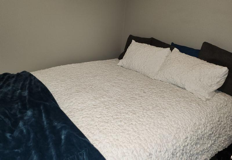 Review Thumbnail Image 2 316894703